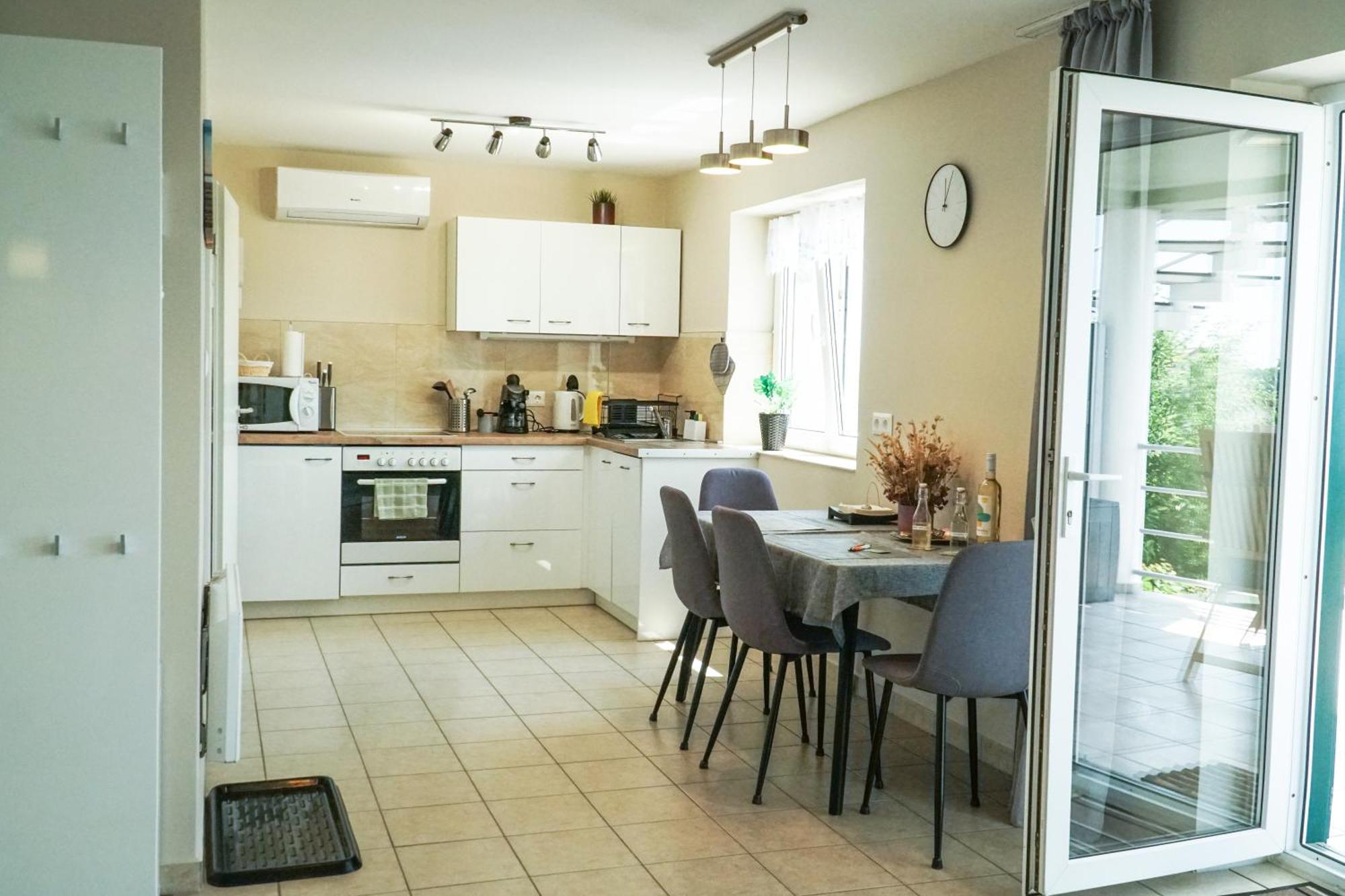 Fuegefa Apartman Balatonalmádi Extérieur photo